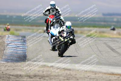 media/May-25-2025-Lets Ride (Sun) [[0ff033e448]]/B Group/1120am (Grapevine)/
